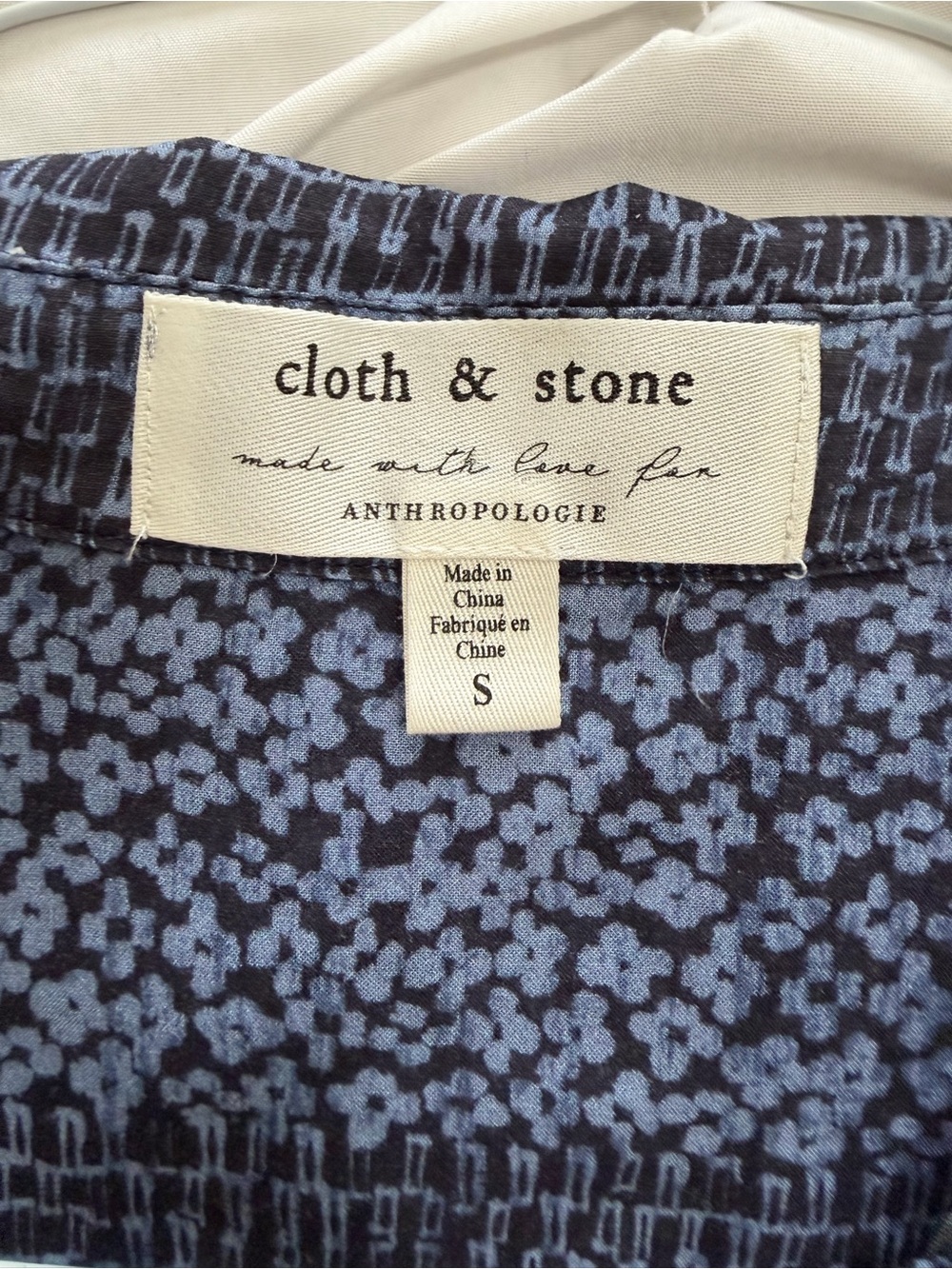 Anthropologie (cloth & stone) Navy and Light Blue Floral Top